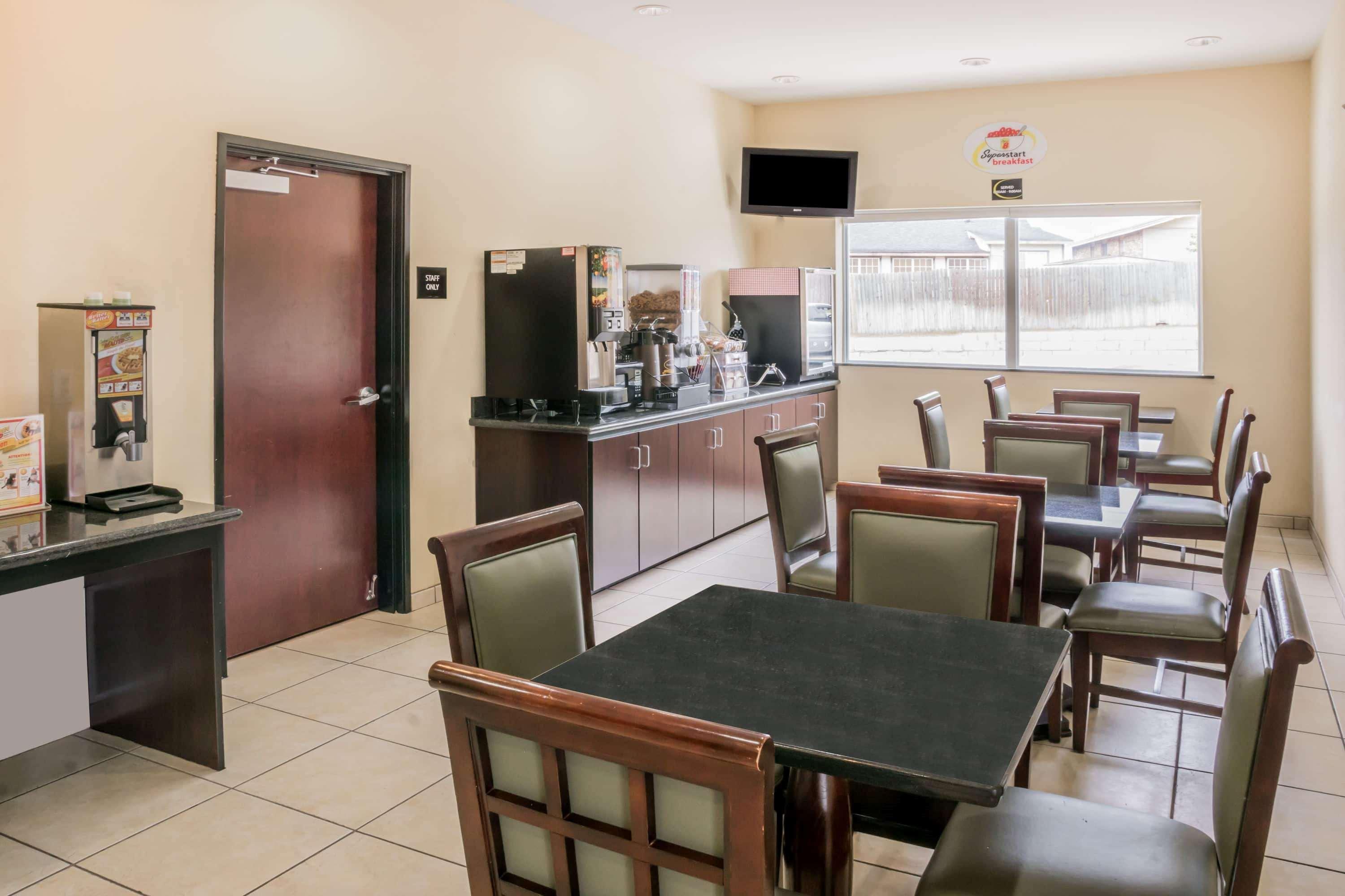 Super 8 By Wyndham Harker Heights Killeen - Fort Cavazos Exterior photo