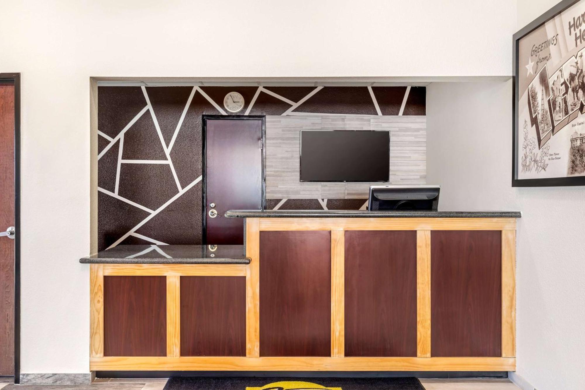 Super 8 By Wyndham Harker Heights Killeen - Fort Cavazos Exterior photo